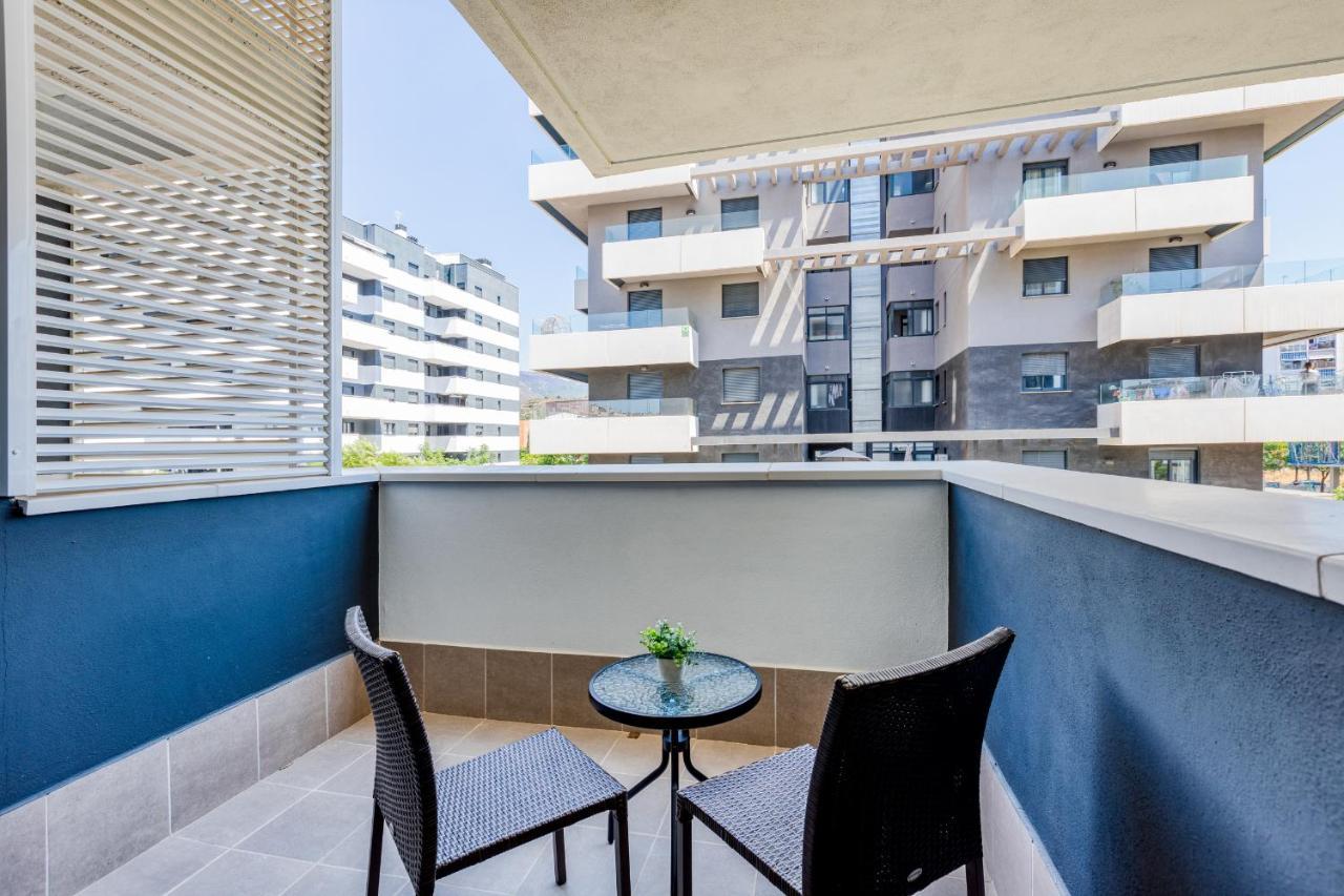 Hanami Almenara Home 2 Эстепона Экстерьер фото